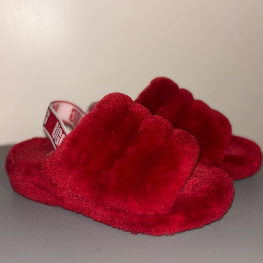 UGG Fluff Yeah Slide 'Ribbon Red' Size 6